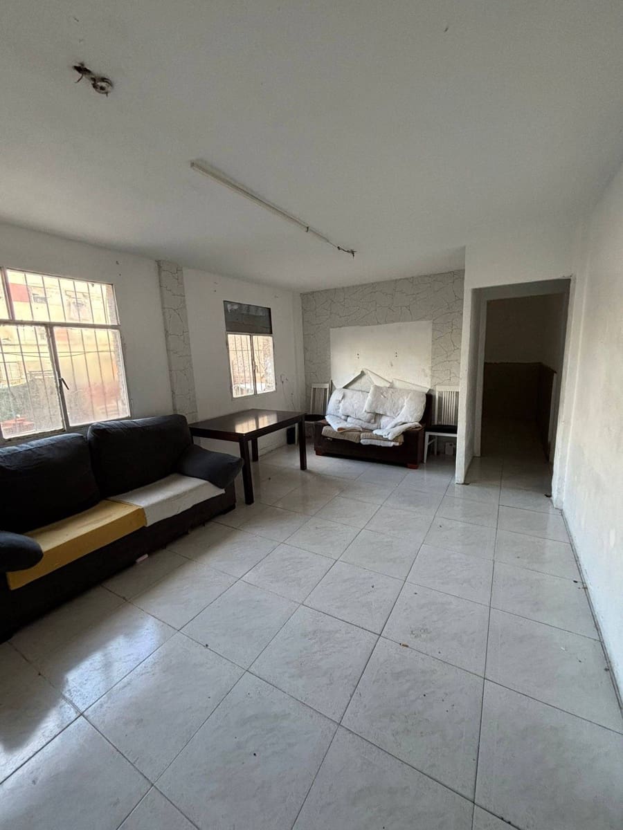 2 soverom Leilighet til salgs i Alicante by - € 59 000 (Ref: 9738525)