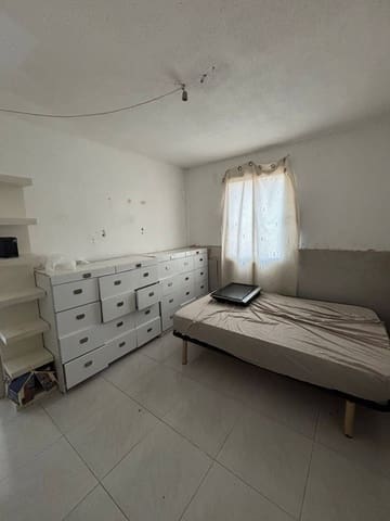 2 soverom Leilighet til salgs i Juan XXIII, Alicante by - € 59 000 (Ref: 9738525)