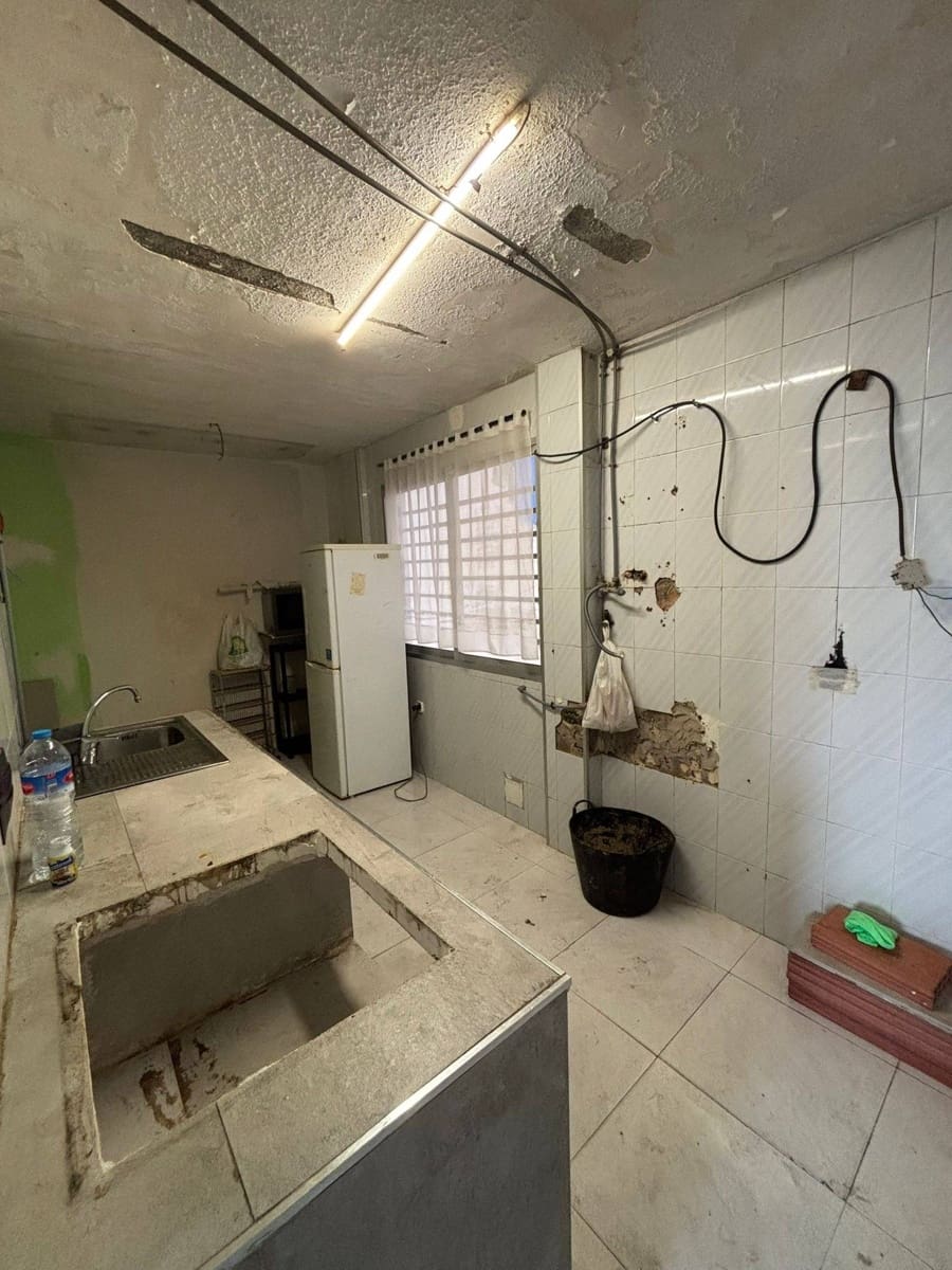 2 soverom Leilighet til salgs i Alicante by - € 59 000 (Ref: 9738525)