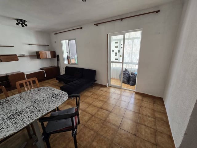 2 sovrum Lägenhet till salu i Alicante stad - 85 000 € (Ref: 9738526)