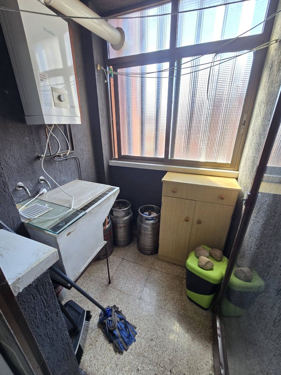 3 soverom Leilighet til salgs i Alicante by med garasje - € 199 000 (Ref: 9761946)