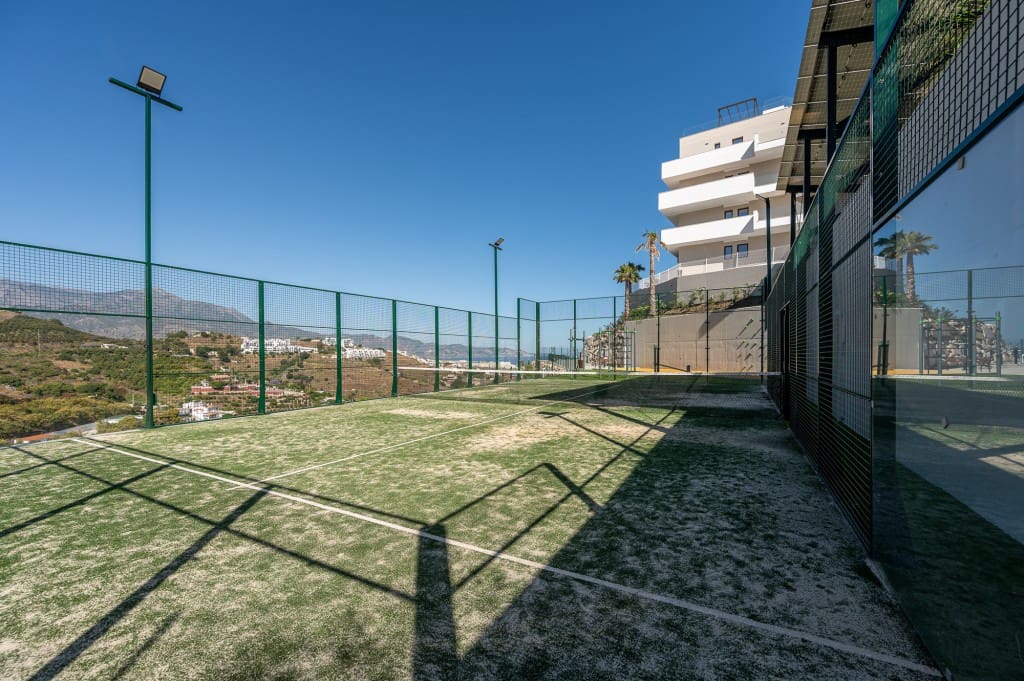 2 soveværelse Lejlighed til salg i Nerja med swimmingpool - € 502.900 (Ref: 7296984)