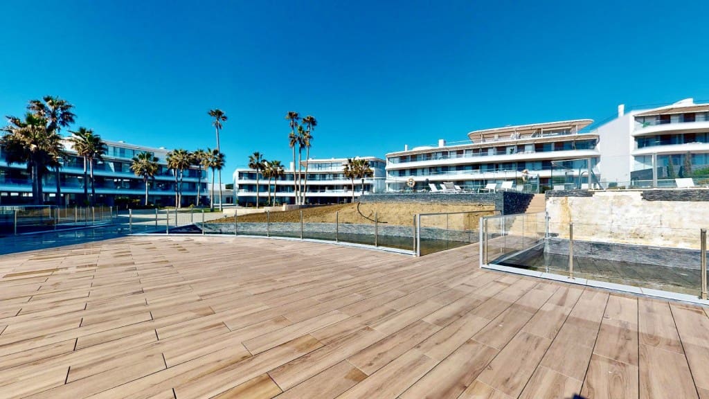 2 Zimmer Apartment zu verkaufen in Estepona mit Pool - 850.000 € (Ref: 7838835)
