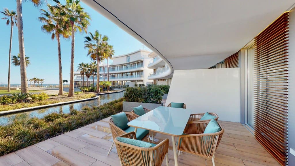 2 Zimmer Apartment zu verkaufen in Estepona mit Pool - 850.000 € (Ref: 7838835)