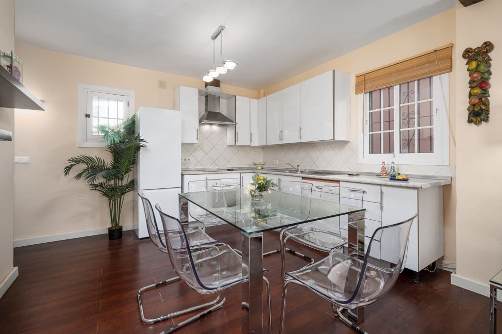 3 sovrum Hus till salu i Nerja med pool - 320 000 € (Ref: 8494934)