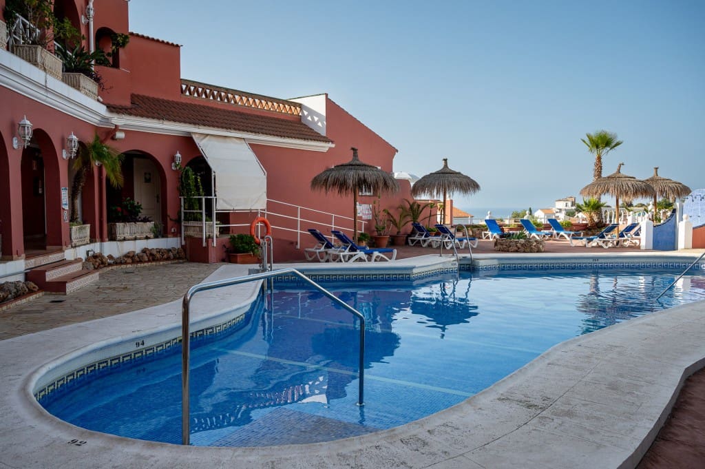 3 sovrum Hus till salu i Nerja med pool - 320 000 € (Ref: 8494934)