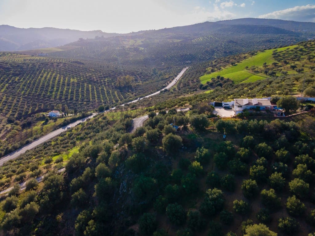 3 slaapkamer Villa te koop in Velez-Malaga met zwembad garage - € 495.000 (Ref: 8703581)