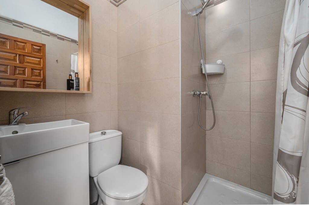 3 slaapkamer Villa te koop in Velez-Malaga met zwembad garage - € 495.000 (Ref: 8703581)