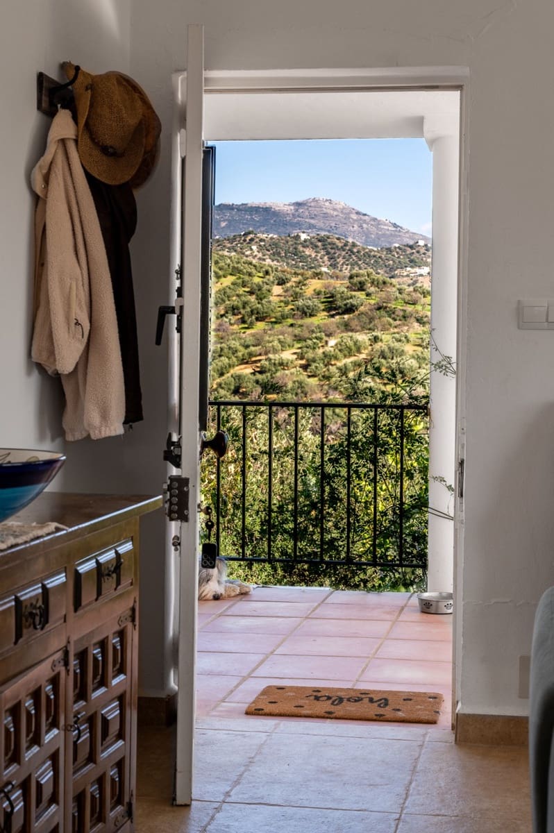 3 slaapkamer Villa te koop in Velez-Malaga met zwembad garage - € 495.000 (Ref: 8703581)