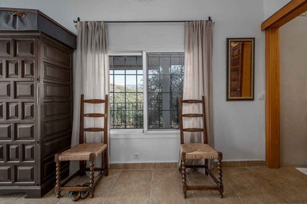 3 slaapkamer Villa te koop in Velez-Malaga met zwembad garage - € 495.000 (Ref: 8703581)