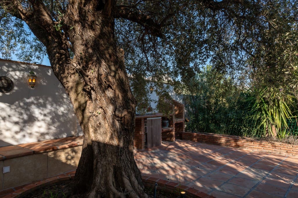 3 slaapkamer Villa te koop in Velez-Malaga met zwembad garage - € 495.000 (Ref: 8703581)