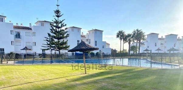 2 chambre Appartement à vendre à Manilva avec piscine garage - 262 500 € (Ref: 8769968)