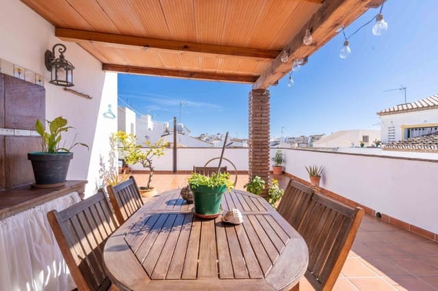 2 slaapkamer Huis te koop in Estepona - € 587.000 (Ref: 8797318)