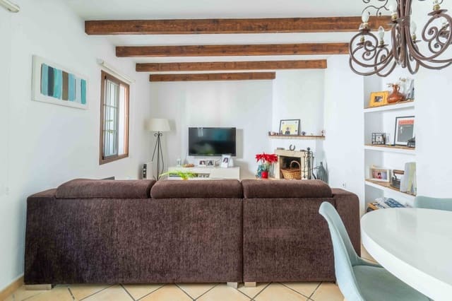 2 slaapkamer Huis te koop in Estepona - € 587.000 (Ref: 8797318)