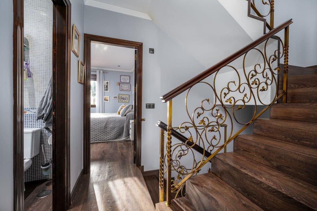 4 sypialnia Willa na sprzedaż w Torrox-Costa z basenem - 840 000 € (Ref: 8848774)