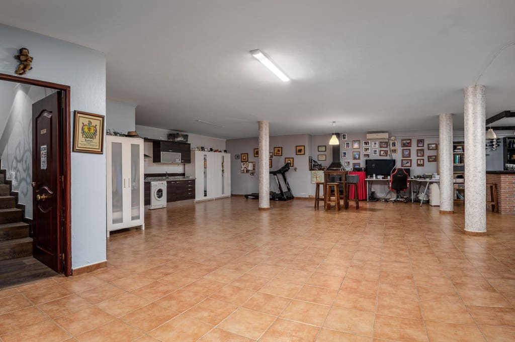 4 sypialnia Willa na sprzedaż w Torrox-Costa z basenem - 840 000 € (Ref: 8848774)