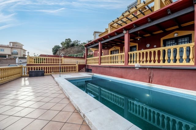 4 camera da letto Villa in vendita in Torrox-Costa, Torrox con piscina - 840.000 € (Rif: 8848774)