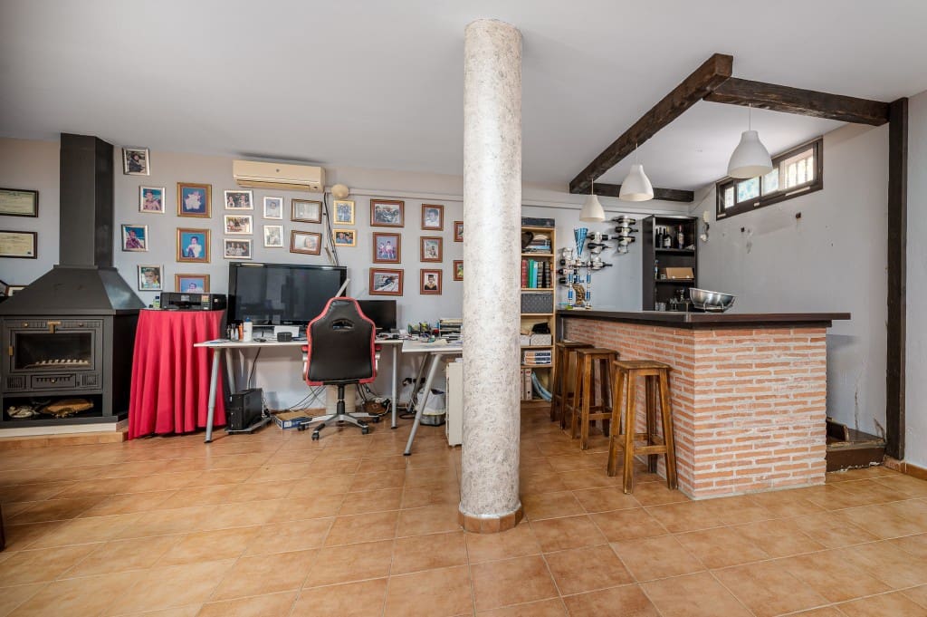 4 sypialnia Willa na sprzedaż w Torrox-Costa z basenem - 840 000 € (Ref: 8848774)