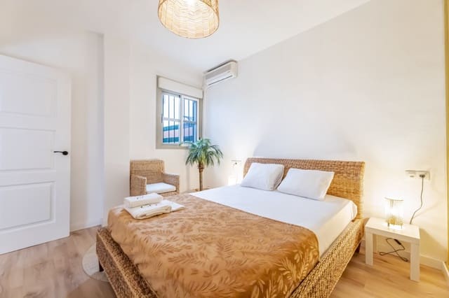 4 soveværelse Lejlighed til salg i Málaga by - € 599.000 (Ref: 8874012)