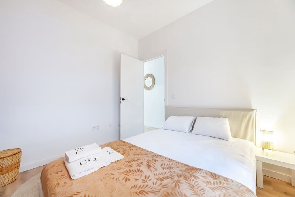 4 soveværelse Lejlighed til salg i Malaga by - € 599.000 (Ref: 8874012)