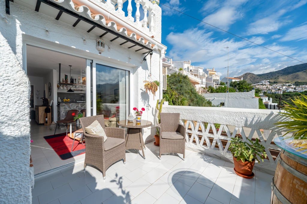 2 soverom Leilighet til salgs i Nerja - € 349 000 (Ref: 8941205)