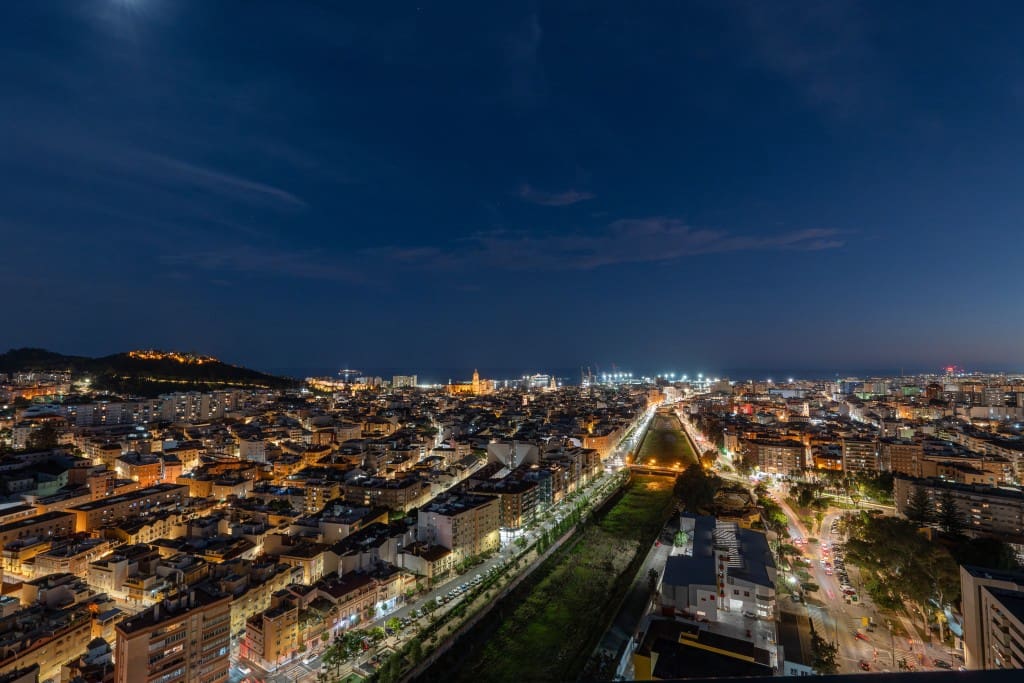 4 soverom Penthouse til salgs i Malaga by med svømmebasseng - € 2 000 000 (Ref: 8956986)