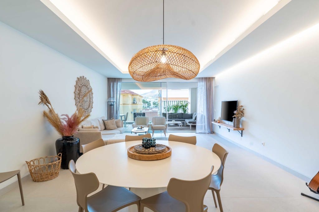 2 chambre Appartement à vendre à Estepona avec piscine garage - 685 000 € (Ref: 8970164)