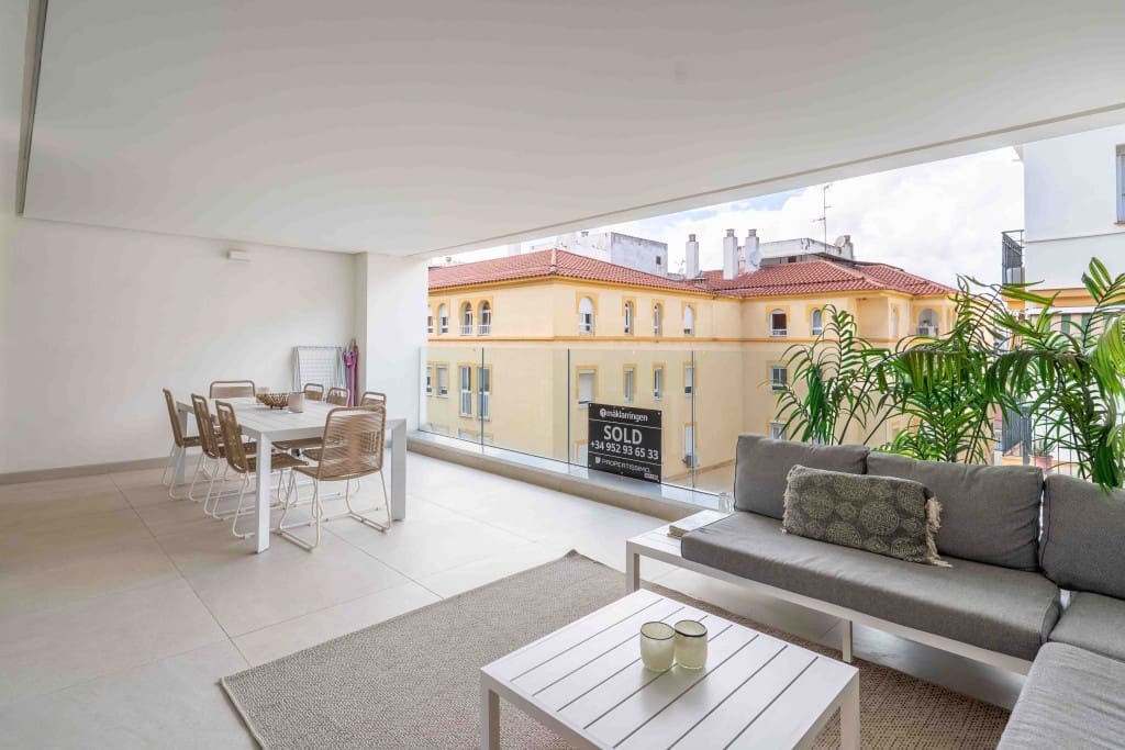 2 chambre Appartement à vendre à Estepona avec piscine garage - 685 000 € (Ref: 8970164)