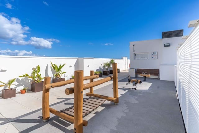 2 soverom Leilighet til salgs i Centro, Estepona med svømmebasseng garasje - € 685 000 (Ref: 8970164)