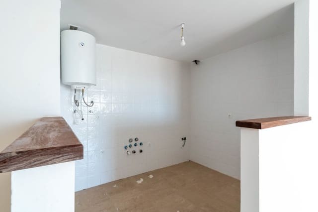 2 soveværelse Lejlighed til salg i La Duquesa / Puerto de la Duquesa, Manilva med swimmingpool - € 171.000 (Ref: 8982244)