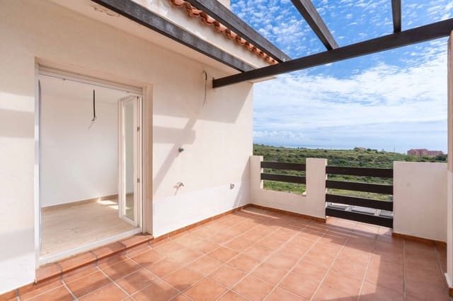 2 sovrum Takvåning till salu i La Duquesa / Puerto de la Duquesa, Manilva med pool - 192 500 € (Ref: 8982246)