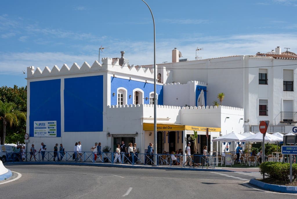 Restaurant/Bar til salg i Nerja - € 990.000 (Ref: 8985729)