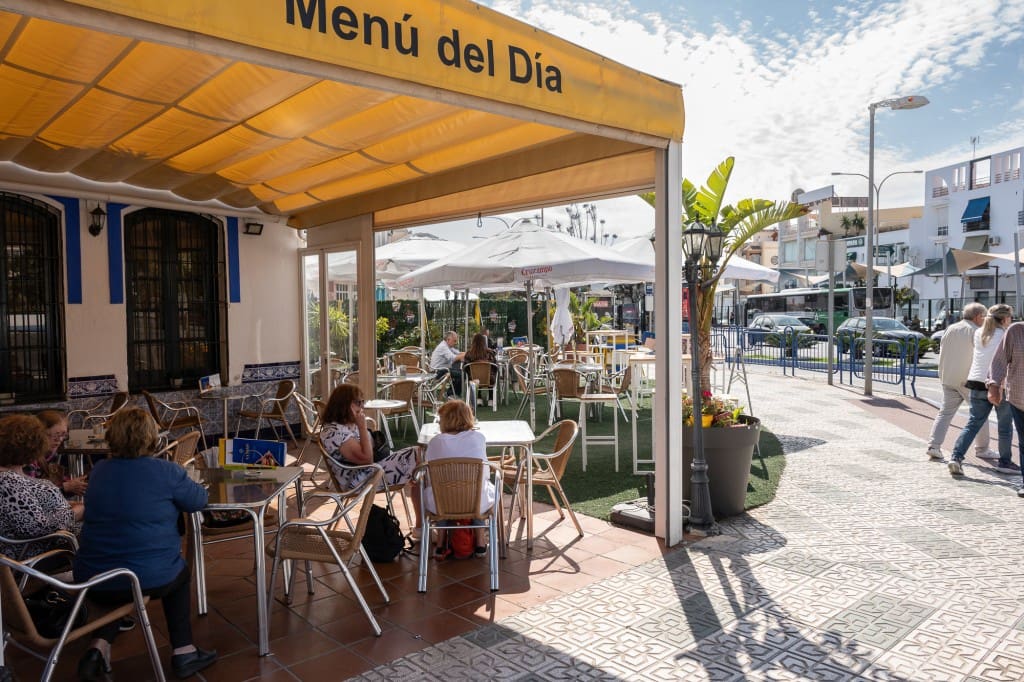 Restaurant/Bar til salg i Nerja - € 990.000 (Ref: 8985729)