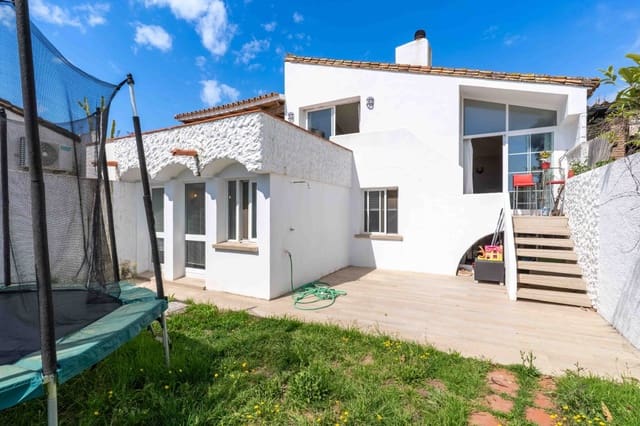 3 makuuhuone Paritalo myytävänä paikassa Bahía Dorada, Estepona mukana uima-altaan - 545 000 € (Ref: 9012116)