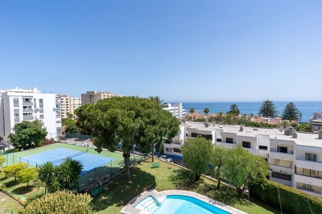 3 Zimmer Apartment zu verkaufen in Puerto de Estepona, Estepona mit Pool - 495.000 € (Ref: 9026440)