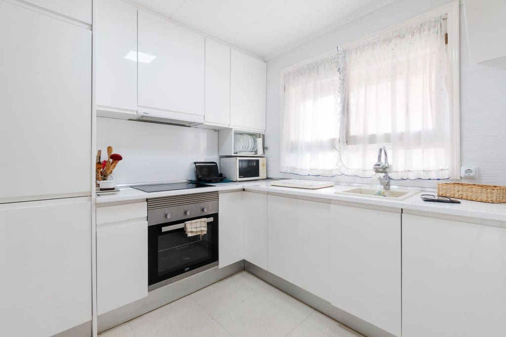 3 slaapkamer Penthouse te koop in La Mata met zwembad - € 232.000 (Ref: 9048599)