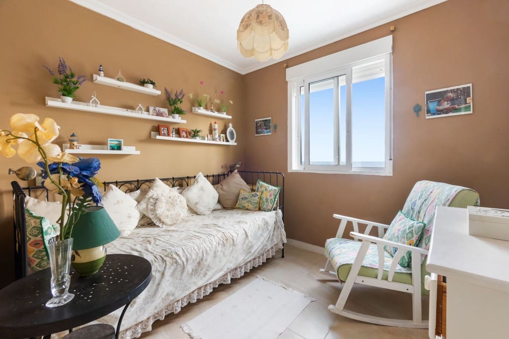 3 slaapkamer Penthouse te koop in La Mata met zwembad - € 232.000 (Ref: 9048599)