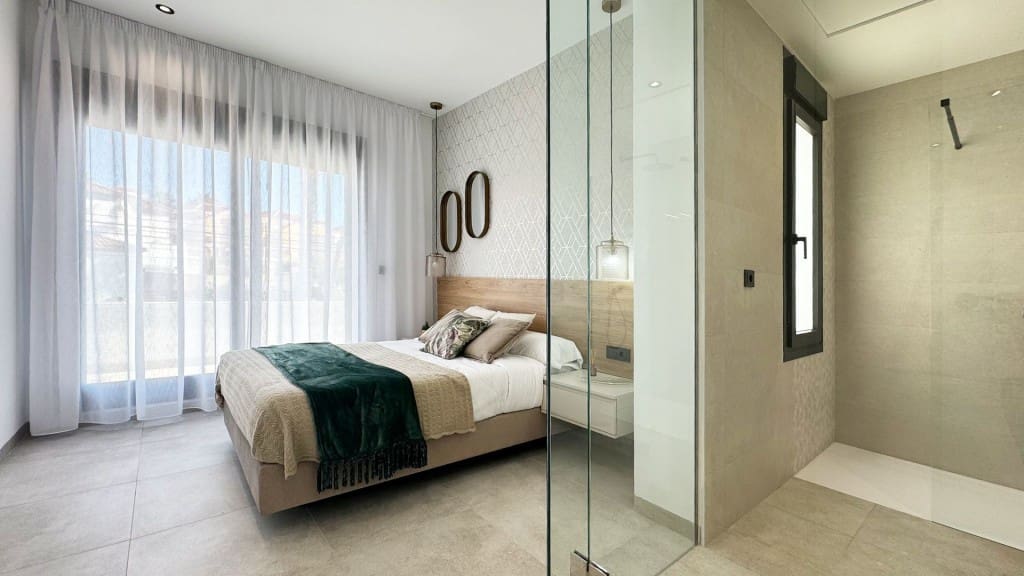 3 quarto Moradia para venda em Villamartin com piscina garagem - 450 000 € (Ref: 9048603)