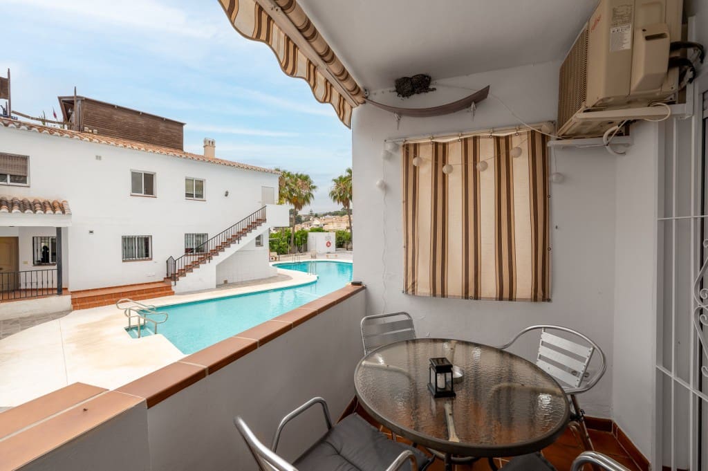 1 soveværelse Lejlighed til salg i Nerja med swimmingpool - € 196.000 (Ref: 9057418)