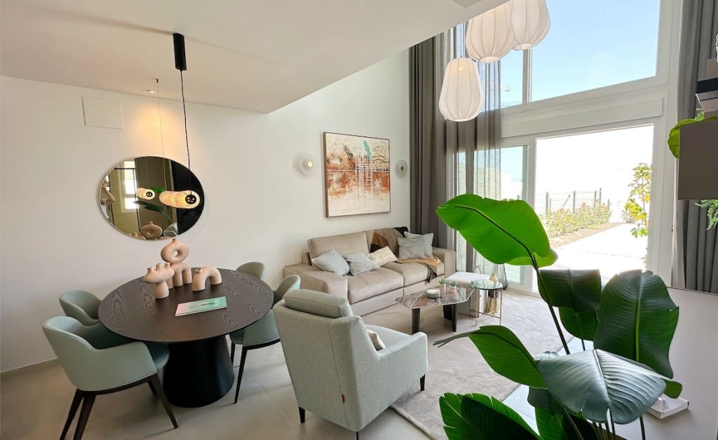 3 soveværelse Semi-Rækkehus til salg i Benijofar med swimmingpool - € 495.000 (Ref: 9057426)