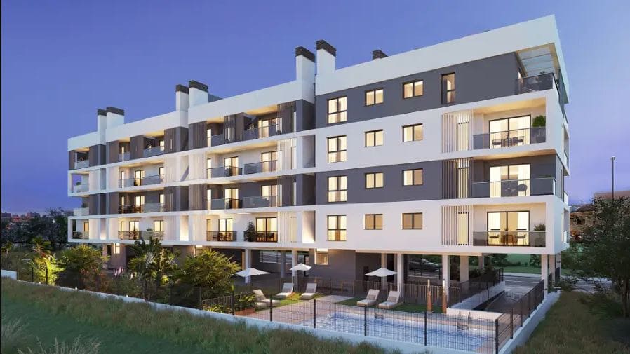 3 sovrum Lägenhet till salu i Alicante stad med pool - 417 000 € (Ref: 9059077)