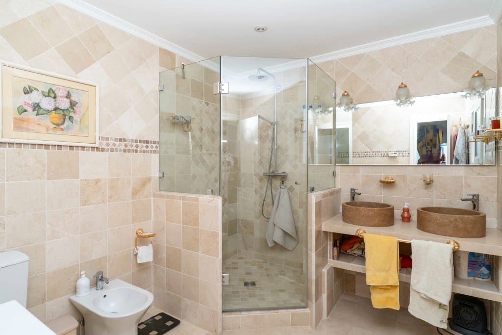 5 sypialnia Willa na sprzedaż w La Capellania z basenem garażem - 1 890 000 € (Ref: 9068705)