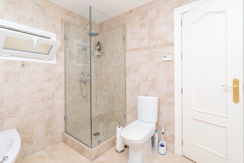 5 sypialnia Willa na sprzedaż w La Capellania z basenem garażem - 1 890 000 € (Ref: 9068705)