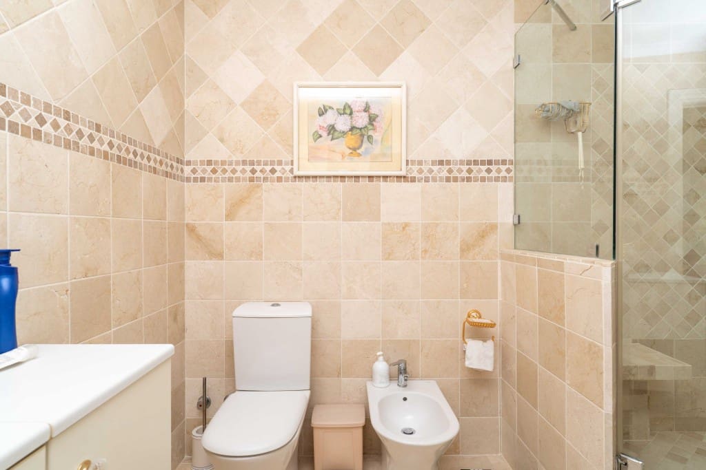 5 sypialnia Willa na sprzedaż w La Capellania z basenem garażem - 1 890 000 € (Ref: 9068705)