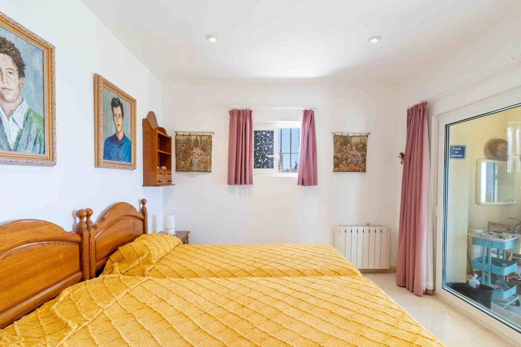 5 sypialnia Willa na sprzedaż w La Capellania z basenem garażem - 1 890 000 € (Ref: 9068705)