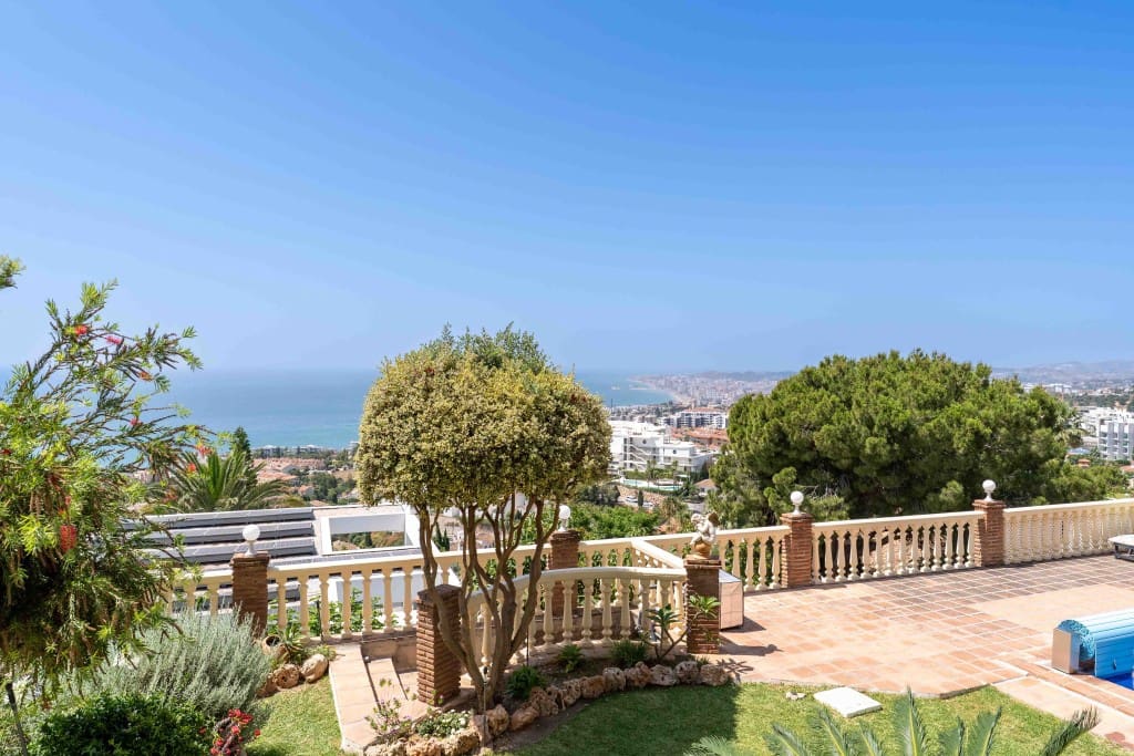 5 sypialnia Willa na sprzedaż w La Capellania z basenem garażem - 1 890 000 € (Ref: 9068705)