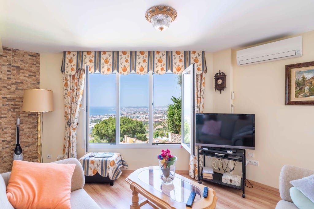 5 sypialnia Willa na sprzedaż w La Capellania z basenem garażem - 1 890 000 € (Ref: 9068705)