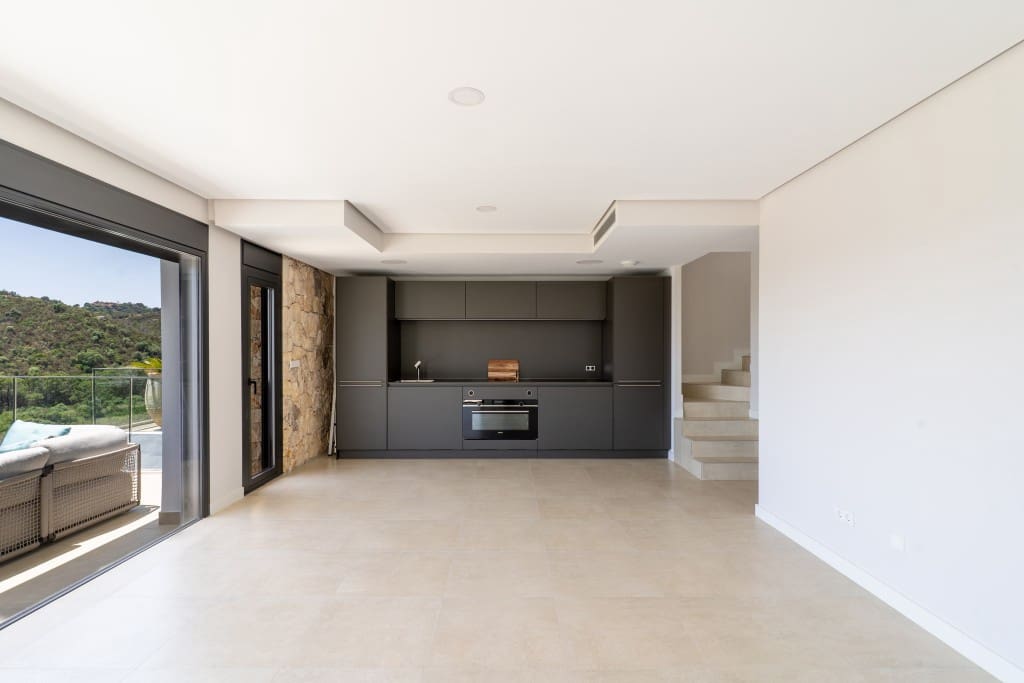 3 soveværelse Penthouse til salg i New Golden Mile med swimmingpool garage - € 675.000 (Ref: 9068706)