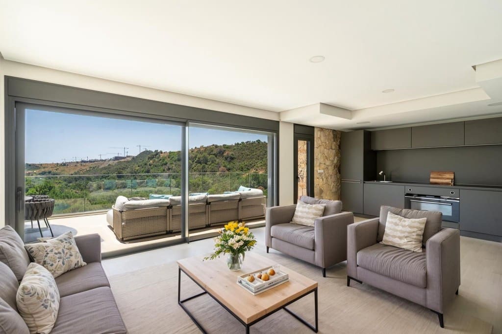 3 soveværelse Penthouse til salg i New Golden Mile med swimmingpool garage - € 675.000 (Ref: 9068706)