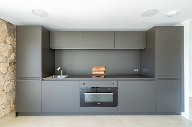 3 soverom Penthouse til salgs i Selwo, Estepona med svømmebasseng garasje - € 675 000 (Ref: 9068706)